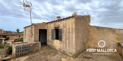 Real Estates picture 2 Ref. 82166