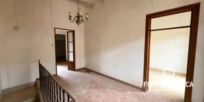 Real Estates picture 10 Ref. 82166