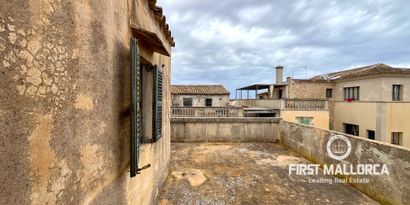 Real Estates picture 0 Ref. 82166