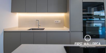 Real Estates picture 10 Ref. 81970