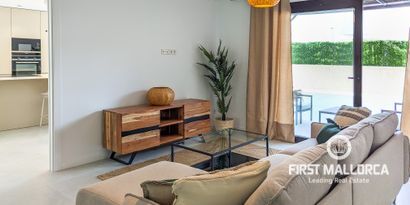 Real Estates picture 3 Ref. 81970