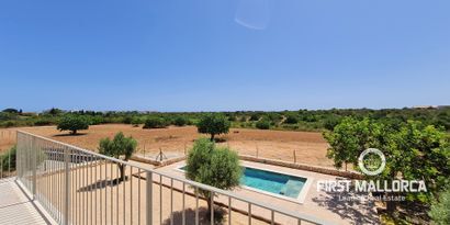 Real Estates picture 0 Ref. R28128