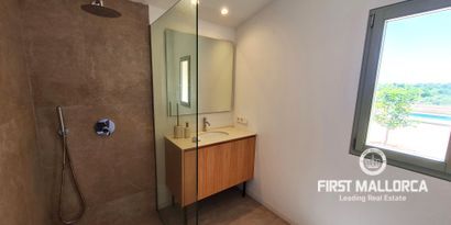 Real Estates picture 11 Ref. R28128