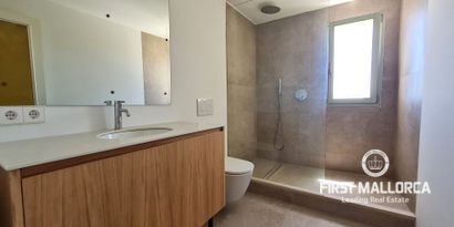 Real Estates picture 12 Ref. R28128