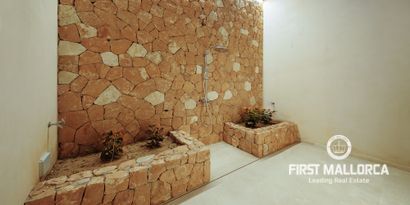 Real Estates picture 26 Ref. R27825