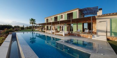 Real Estates picture 27 Ref. R27825