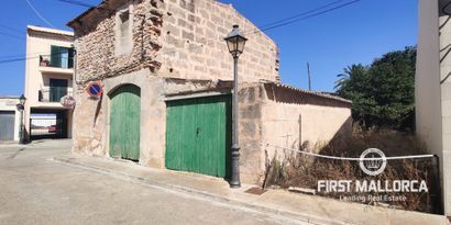 Real Estates picture 3 Ref. 82189