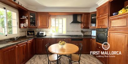 Real Estates picture 5 Ref. 82188