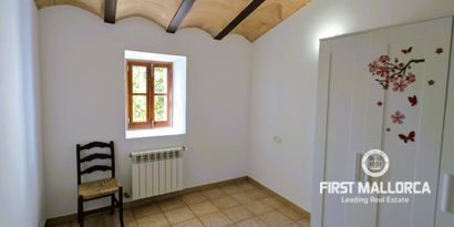 Real Estates picture 15 Ref. R28138