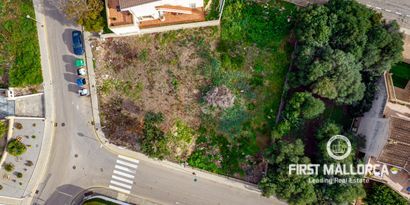 Real Estates picture 1 Ref. 80678