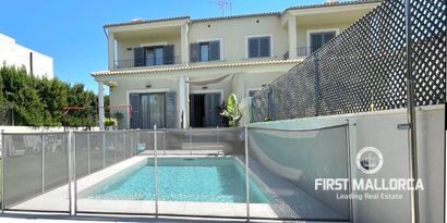 Inmobiliaria picture 1 Ref. Nº. 82171