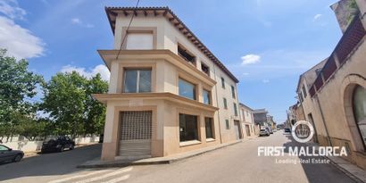 Real Estates picture 0 Ref. Nr. 82181