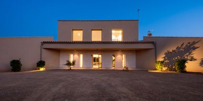 Real Estates picture 48 Ref. 82100