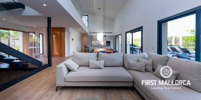 Real Estates picture 4 Ref. 82100