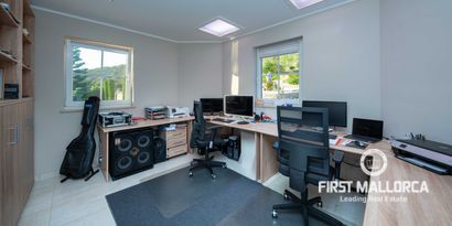 Real Estates picture 25 Ref. 81996