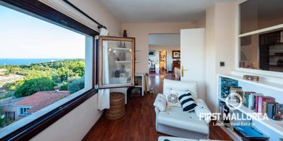 Real Estates picture 10 Ref. 81731