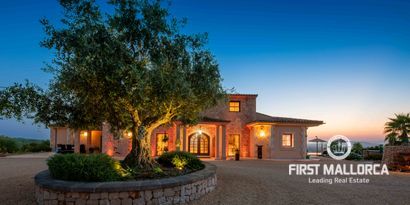 Real Estates picture 1 Ref. 81996