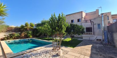 Inmobiliaria picture 3 Ref. Nº. R13581