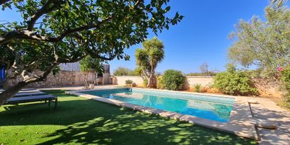 Inmobiliaria picture 4 Ref. Nº. R13581