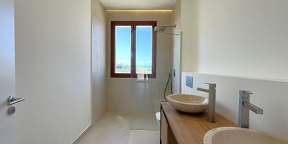 Inmobiliaria picture 8 Ref. Nº. 79420