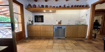 Real Estates picture 6 Ref. R27883