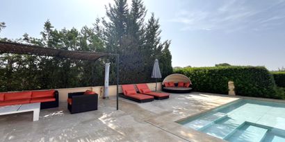 Real Estates picture 22 Ref. R27883