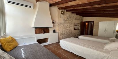 Real Estates picture 8 Ref. R27883