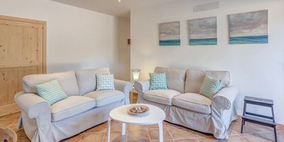 Недвижимость picture 3 Ref R28187