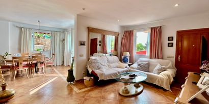 Inmobiliaria picture 5 Ref. Nº. 82220