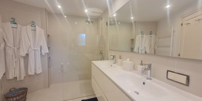 Real Estates picture 10 Ref. 82267