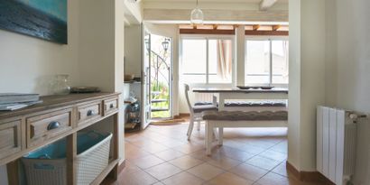 Real Estates picture 3 Ref. 68723