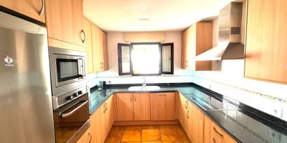 Real Estates picture 9 Ref. Nr. R28316