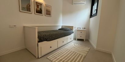 Real Estates picture 5 Ref. 81944