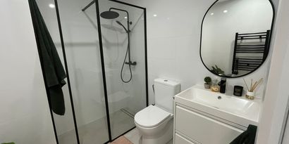 Real Estates picture 2 Ref. 81944