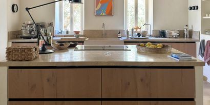 Real Estates picture 17 Ref. R28332