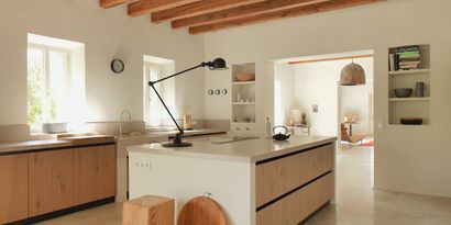 Real Estates picture 6 Ref. R28332