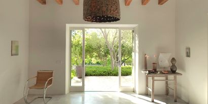 Real Estates picture 8 Ref. R28332