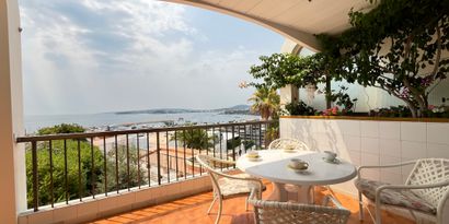 Inmobiliaria picture 0 Ref. Nº. R28279