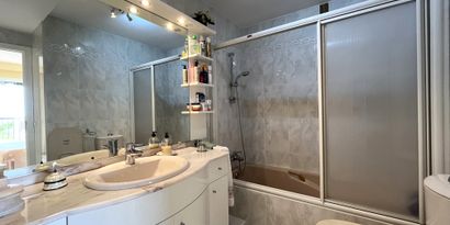 Inmobiliaria picture 7 Ref. Nº. R28279