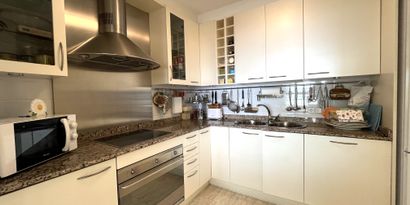 Inmobiliaria picture 5 Ref. Nº. R28279