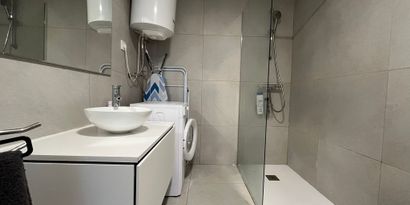 Real Estates picture 4 Ref. R27574