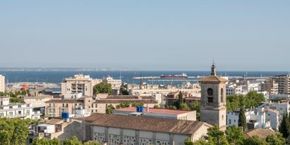 Real Estates picture 2 Ref. 82286