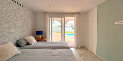 Real Estates picture 14 Ref. R28255