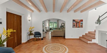 Inmobiliaria picture 7 Ref. Nº. 82342