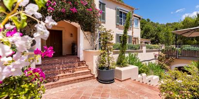 Inmobiliaria picture 2 Ref. Nº. 82342