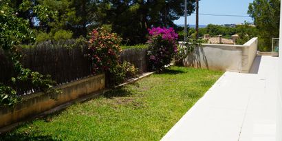 Real Estates picture 10 Ref. R24771