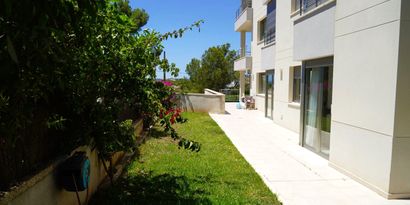 Real Estates picture 1 Ref. R24771