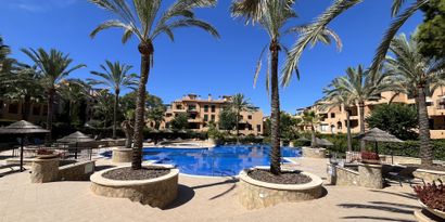 Недвижимость picture 0 Ref R28356