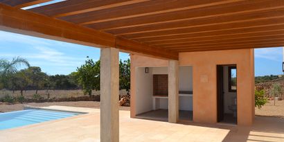 Real Estates picture 6 Ref. R25171