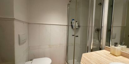 Inmobiliaria picture 17 Ref. Nº. R28380